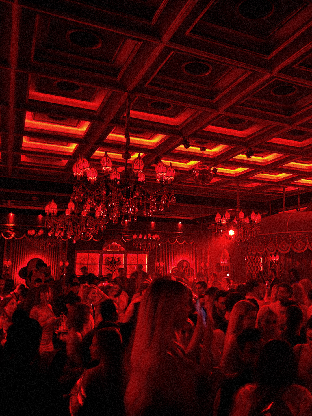 Your Redefined Nightlife Experience at Raspoutine Dubai